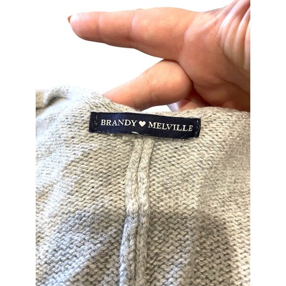 Brandy Melville Oversized Wool Blend Cardigan Gray One Size Beach Boho Neutral - Picture 3 of 13